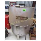 USED OLD SMOKEY WOOD BURNING SMOKER
