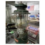 USED COLEMAN KEROSENE LANTERN