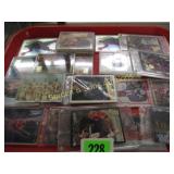 TRAY OF ASSORTED SPORTS CARDS
