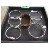 GROUP OF 5 STERLING SILVER BRACELETS AND