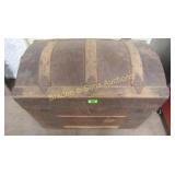 VINTAGE TRUNK