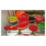 GROUP OF 64 PIECES OF FIESTA DINNERWARE