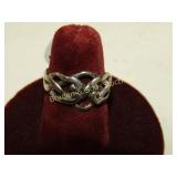 LADIES STERLING SILVER RING SZ 7