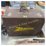 VINTAGE ZENITH CARRYING CASE