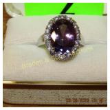 LADIES STERLING SILVER AND PURPLE AMETHYST RING