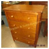 CONTEMPORARY CHEST OF DRAWERS