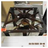 SMALL PROPANE COOKER. NO BOTTLE