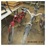GROUP OF 2 ADULTS BIKES.