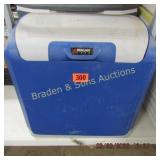 USED ELECRIC COOLER.