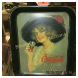 VINTAGE 13" X11" COCAL COLA ADVERTISING TRAY 1972.