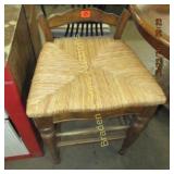 GROUP OF 2 CONTEMPORARY CHAIRS