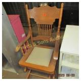 VINTAGE WOODEN GLIDER