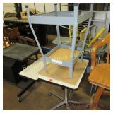 GROUP OF 2 SMALL DESK