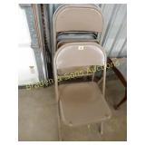 GROUP OF 4 FOLDING CHAIRS