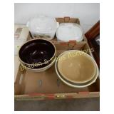 GROUP OF ASSTD BOWLS AND PYREX DISHES