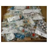 BOX OF ASSTD LADIES COSTUME JEWELRY