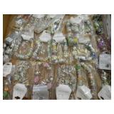 BOX OF ASSTD LADIES COSTUME JEWELRY