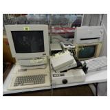APPLE 2E COMPUTER AND ACCESSORIES