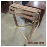USED SADDLE STAND