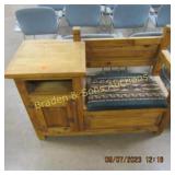 CONTEMPORARY GOSSIP BENCH