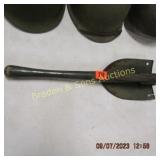 VINTAGE VIET NAM ERA SURVIVAL SHOVEL