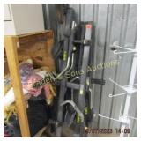 GROUP OF 2 SARIS RECEIVER HITCH BIKE RAKES