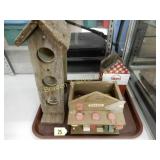 TRAY OF ASSTD COCA COLA AND DR PEPPER BIRDHOUSES