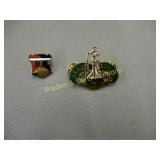 GROUP OF 400 NEW MILITARY PINS