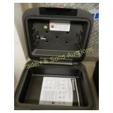 SENTURY SAFE LOCK BOX WITH KEYS