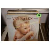 GROUP OF APPROX 25 VINTAGE RECORDS