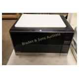 USED PANASONIC MICROWAVE