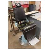 USED ELECTRIC DENTAL/BARBER CHAIR IN