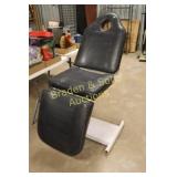USED MASSAGE CHAIR