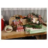 GROUP OF ASSTD CHRISTMAS DECORATIONS