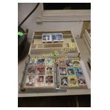 GROUP OF VINTAGE SPORT CARDS.