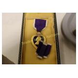 US MILITARY PURPLE HEART MEDAL.