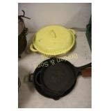 GROUP OF 3 PIECES OF CAST IRON COOKWARE.