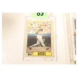BARRY BONDS TOPPS ROOKIE BASEBALL CARD.