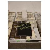 GROUP OF VINTAGE SPORTS CARDS.