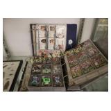 GROUP OF FOOTBALL SPORTS CARDS.