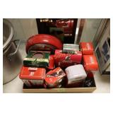 BOX OF ASSTD COCA COLA COLLECTIBLES.