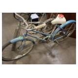 VINTAGE WESTPOINT GIRLS BICYCLE.