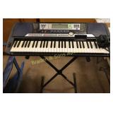 USED YAMAHA PSR-540 ELECTRIC KEYBOARD IN
