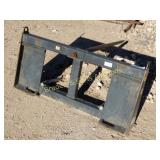 USED QUICK RELEASE TRACTOR/SKID STEER HAY FORK