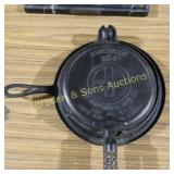 ANTIQUE GRISWOLD #312 WAFFLE IRON.