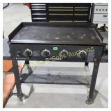 USED BLACKSTONE 4 BURNER FLAT TOP GRILL