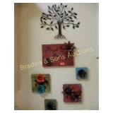 GROUP OF 6 CONTEMPORARY WALL DECORATIONS
