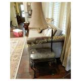 CONTEMPORARY END TABLE WITH BUILT IN LIGHT