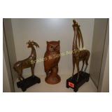 GROUP OF 3 CONTEMPORARY COLLECTIBLES