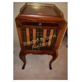 CONTEMPORARY MAITLAND-SMITH MUSIC CABINET